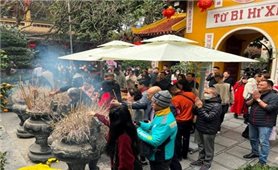 The issue of commercializing culture