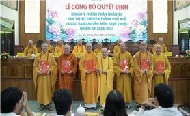 Trao Quyết định chuẩn y nhân sự Ban Trị sự Giáo hội Phật giáo Việt Nam thành phố Huế, nhiệm kỳ 2026-2031