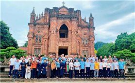 Bắc Ninh triển khai chính sách đối với Người có uy tín trong vùng đồng bào dân tộc thiểu số