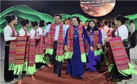 Tinh hoa xòe Thái được thể hiện sống động trên mảnh đất Mường Lò
