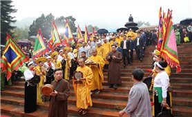 Khai hội chùa Hương Xuân Bính Ngọ