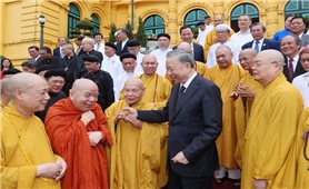 Bàn về việc phát huy nguồn lực tôn giáo ở Việt Nam hiện nay