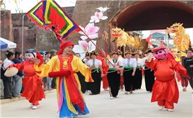 Lễ hội Thành Bản Phủ - Sự kiện có ý nghĩa đặc biệt trong giáo dục truyền thống