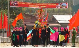 Xuân về trẩy hội Lồng Tồng của người Tày