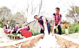 Thanh niên người Mông xây dựng thành công mô hình du lịch cộng đồng ở Pa Khen