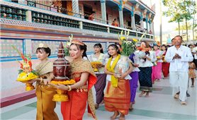 Nghi thức rước Đại lịch trong Tết Chôl Chnăm Thmây của người Khmer