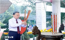 Tổng Bí thư, Chủ tịch nước Tô Lâm dâng hương tại Nghĩa trang Liệt sĩ Tân Biên