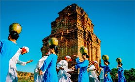 The Ka-te festival showcases the unique cultural ecosystem of the Cham people