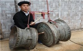 Tiếng trống thiêng của người Lô Lô