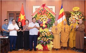 Thứ trưởng Bộ Dân tộc và Tôn giáo Nguyễn Hải Trung thăm, chúc mừng Giáo hội Phật giáo Việt Nam Thành phố Hà Nội nhân lễ Phật đản PL.2570