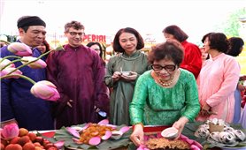 Tết Đoan Ngọ trong đời sống tinh thần của người Việt
