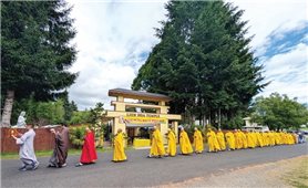 Khóa An cư kiết hạ đầu tiên được tổ chức tại chùa Liên Hoa - thủ phủ Olympia bang Washington