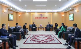 Hợp tác vì sự phát triển bền vững của hai dân tộc Việt Nam - Lào