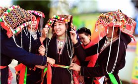 Trang phục của người Dao Quần Chẹt - Kho tri thức dân gian được lưu giữ trên từng tấm vải