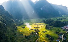 Chạm vào vẻ đẹp nguyên sơ nơi cửa ngõ phía Tây Cao Bằng