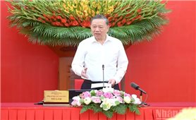 Đẩy mạnh học tập, thực hành tư tưởng, đạo đức, phương pháp, phong cách Hồ Chí Minh trong giai đoạn phát triển mới