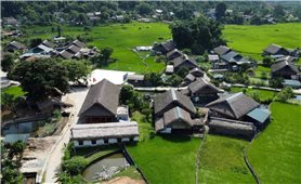 Decoding the “Phenomenon” of community tourism in Tha village