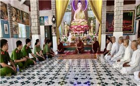 An Giang: Tuyên truyền pháp luật về tín ngưỡng, tôn giáo cho chức sắc, phật tử tại chùa Tuk Phos