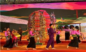 Nét đẹp trong lễ hội Pôồn Pôông của người Mường ở Thanh Hóa