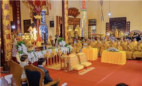 Nhà vua và Hoàng hậu Thái Lan đến thăm trụ sở Trung ương Giáo hội Phật giáo Việt Nam