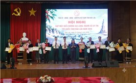 Đắk Lắk: Tôn vinh, biểu dương già làng, Người có uy tín tiêu biểu
