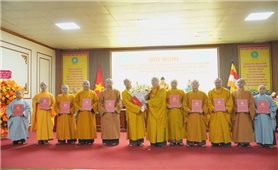 Hội nghị công bố và trao Quyết định chuẩn y nhân sự Ban Trị sự Giáo hội Phật giáo Việt Nam tỉnh Phú Thọ