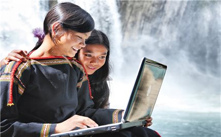 Truyền thông với sự phát triển bền vững vùng dân tộc thiểu số và miền núi hiện nay