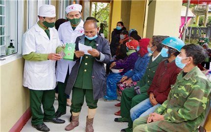 Quân - dân y kết hợp Mô hình y tế hiệu quả ở vùng cao Thành phố Huế