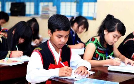 Gia Lai ban hành chính sách hỗ trợ trẻ em mầm non, học sinh, sinh viên vùng dân tộc thiểu số và miền núi