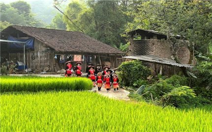 Gìn giữ làn điệu dân ca của người Dao đỏ ở Cao Bằng
