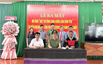 Phát huy vai trò già làng, trưởng bản, Người có uy tín để ngăn chặn, đẩy lùi đạo lạ