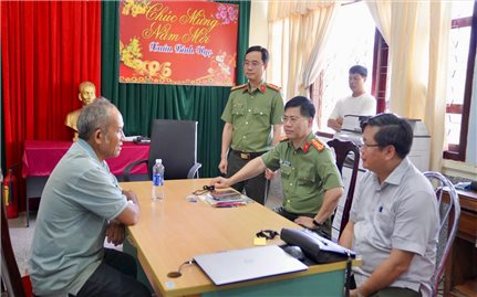 Cảnh giác với hoạt động truyền đạo trái pháp luật vùng đồng bào DTTS và miền núi