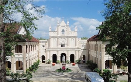 Chữ Quốc ngữ La-tinh và những đóng góp của Công giáo