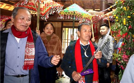 UNIQUE NEW YEAR CUSTOMS OF ETHNIC MINORITY COMMUNITIES