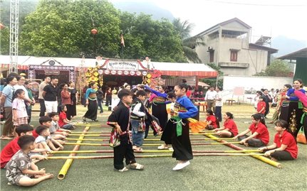 Lan tỏa giá trị văn hoá từ Lễ hội Mường Ca Da