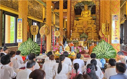 Không gian chùa với đời sống người Khmer
