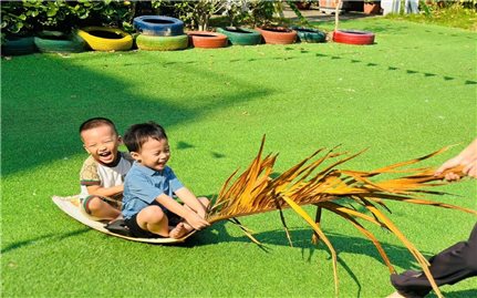 Về miền ký ức với chiếc mo cau