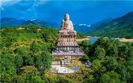 Tìm an yên trên non cao Bạch Mã