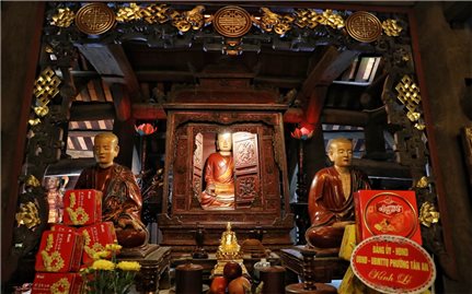 Bộ tượng Tam Tổ Trúc Lâm kiệt tác điêu khắc của văn hóa Phật giáo