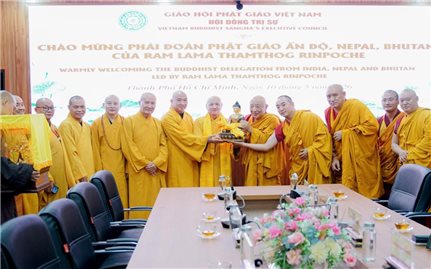 Trung ương Giáo hội Phật giáo Việt Nam tiếp Đoàn Phật giáo Nepal, Ấn Độ, Bhutan đến thăm, làm việc tại Văn phòng 2 Trung ương