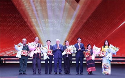 Từ cô giáo cắm bản đến nghệ nhân - Hành trình vì cộng đồng của một người con Tây Nguyên