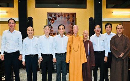 Lãnh đạo Thành phố Hồ Chí Minh thăm, chúc mừng chư tôn đức giáo phẩm Phật giáo Thành phố nhân Đại lễ Phật đản Phật lịch 2570 - Dương lịch 2026
