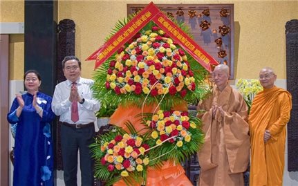 Chủ tịch Quốc hội Trần Thanh Mẫn thăm Pháp chủ Hòa thượng Thích Trí Quảng cùng lãnh đạo Giáo hội Phật giáo Việt Nam nhân Đại lễ Phật đản Phật lịch 2570