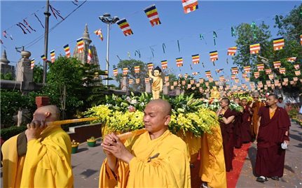 Văn hóa Việt lan tỏa dưới cội Bồ Đề thiêng ở Ấn Độ