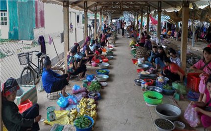 Ngôi chợ có một không hai trên đại ngàn Tây Bắc