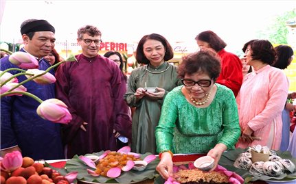 Tết Đoan Ngọ trong đời sống tinh thần của người Việt