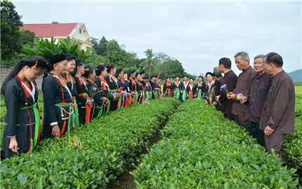 Nét đẹp nhân sinh trong câu hát Soọng cô của người Sán Dìu