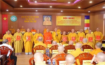 Giáo hội Phật giáo Việt Nam tỉnh Vĩnh Long sơ kết Phật sự 6 tháng đầu năm 2026 và trao Quyết định nhân sự nhiệm kỳ mới