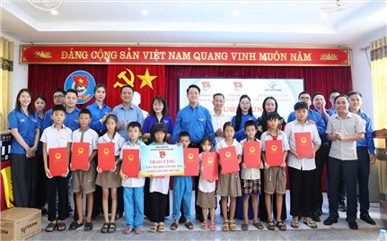 Tuổi trẻ Bộ Dân tộc và Tôn giáo phát huy tinh thần xung kích, lan tỏa nghĩa tình trong Chiến dịch 