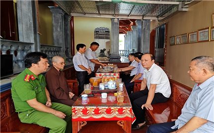 Gắn kết đồng bào tôn giáo để giữ bình yên từ cơ sở